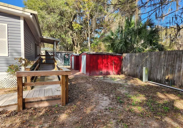 Homes for sale in Lake Panasoffkee, FL | 2289 Cr 436a, Lake Panasoffkee, FL 33538 | MLS# OM717399