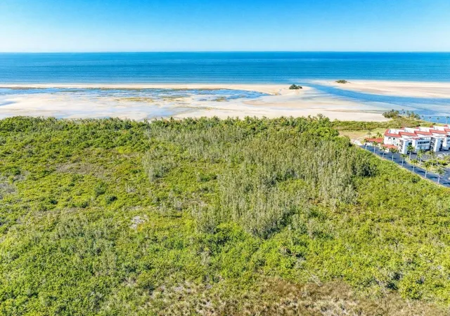 Listing Photo 5 - Condo for sale in building located at 3191 Matecumbe Key Rd, Punta Gorda, FL 33955 - Unit #307