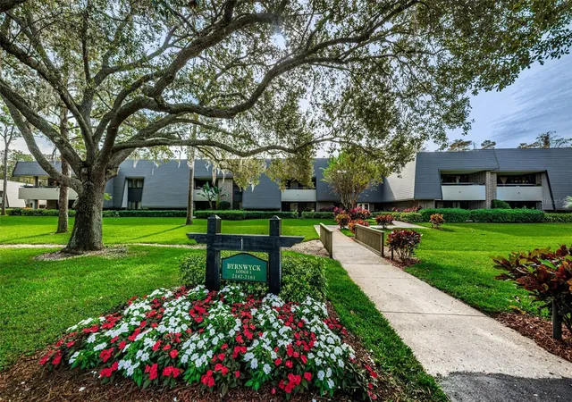 Condo for sale at 36750 US Hwy 19 N #5-104, Palm Harbor, FL 34683 | MLS# TB8468832 | Listing updated on 2026-09-25