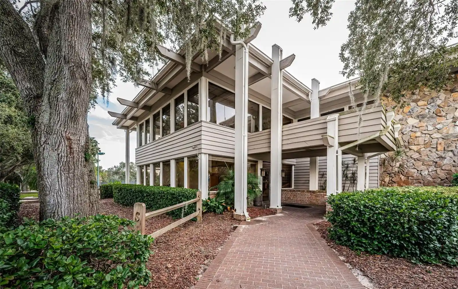 Listing Photo 99 - Condo for sale in 36750 Us Hwy 19 N located at 36750 Us Hwy 19 N, PALM HARBOR, FL 34684 - Unit #5-104