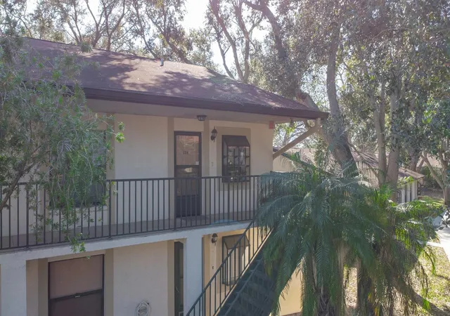 2nd image of 11511 113th St #13H, Largo, FL 33778 | MLS# TB8468834