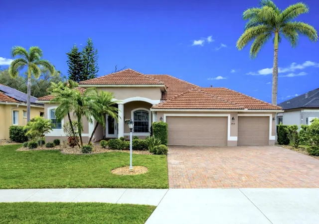 Homes for sale in North Port, FL | 2450 Silver Palm Rd, North Port, FL 34288 | MLS# C7520892