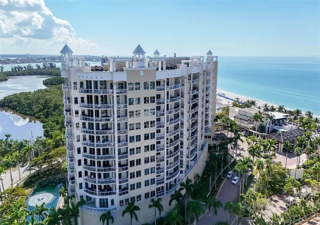 Photo 2 of Condo for sale at 1300 Benjamin Franklin Dr #809, Sarasota, FL 34236 | MLS# A4679860 | Listing updated on 2026-10-07