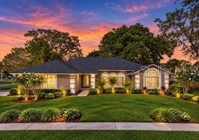 Photo 1 of Single family home for sale at 692 Rochester St, Oviedo, FL 32765 | MLS# O6376901 | Listing updated on 2026-10-07