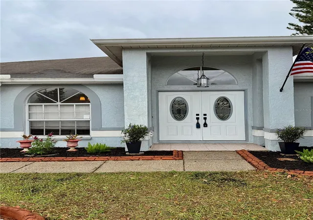 Photo 2 of Single family home for sale at 1813 Dockside Dr, Valrico, FL 33594 | MLS# TB8469086 | Listing updated on 2026-09-28