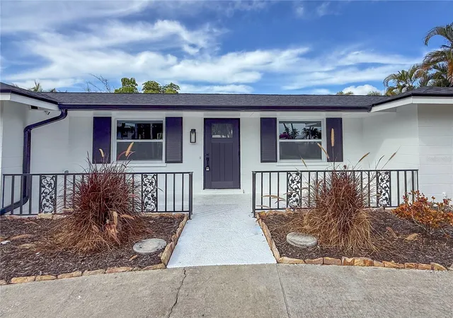 3rd image of 510 69Th St, Holmes Beach, FL 34217 | MLS# A4679951