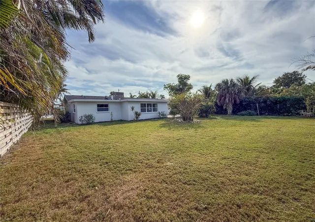 5th image of 510 69Th St, Holmes Beach, FL 34217 | MLS# A4679951