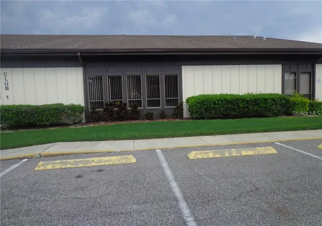 20th image of 4632 Marine Pkwy #201, New Port Richey, FL 34652 | MLS# W7882445