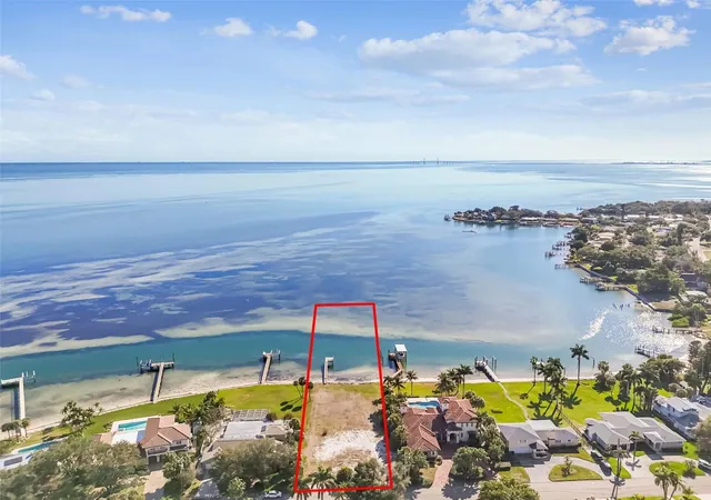 Photo 1 of Land for sale at 6330 Bahama Shrs Dr S, St Petersburg, FL 33705 | MLS# TB8469163 | Listing updated on 2026-02-02