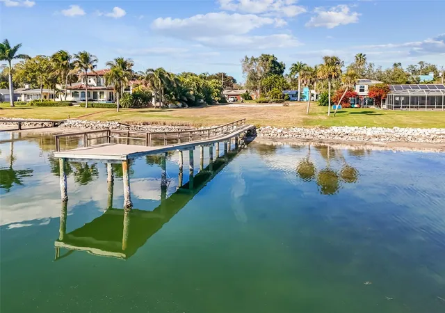 Photo 3 of Land for sale at 6330 Bahama Shrs Dr S, St Petersburg, FL 33705 | MLS# TB8469163 | Listing updated on 2026-02-02