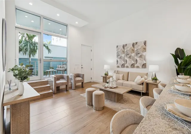 3rd image of 1343 4Th St, Sarasota, FL 34236