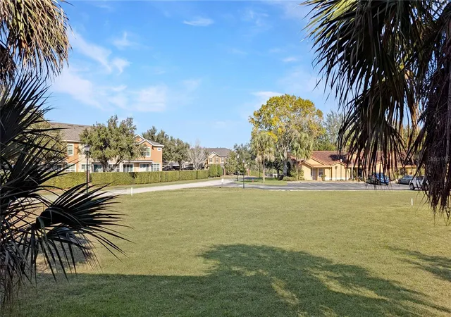 Photo 4 of Townhouse for sale at 1192 N Fairway Dr, Apopka, FL 32712 | MLS# O6377193 | Listing updated on 2026-09-16