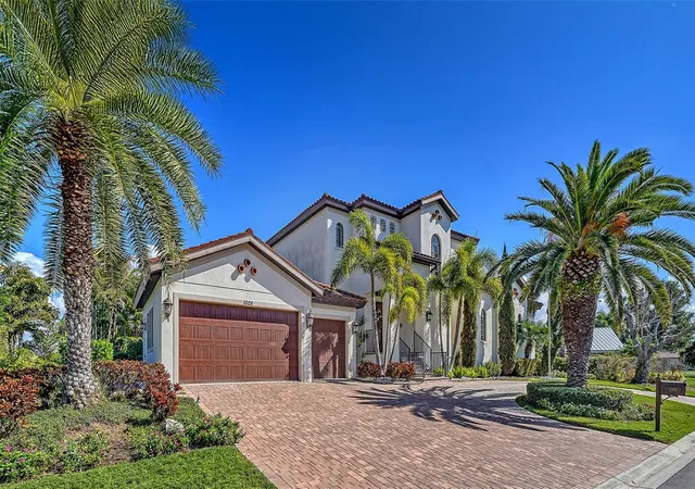 1st image of 1005 Bogey Ln, Longboat Key, FL 34228 | MLS# A4680006