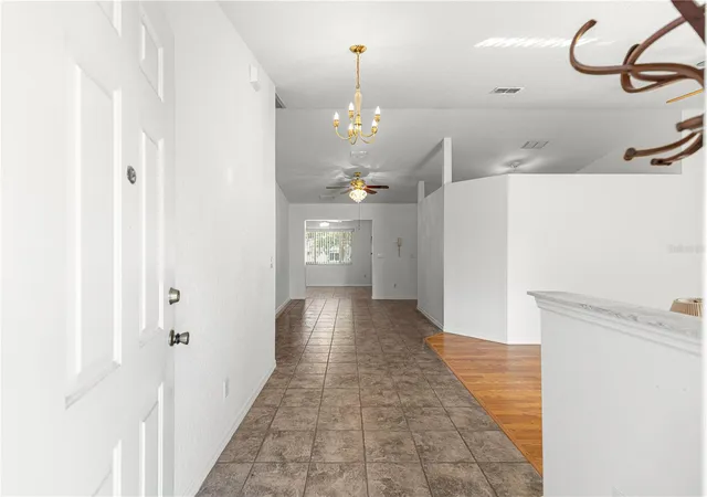 Photo 4 of Single family home for sale at 6115 SW 104th Street, Ocala, FL 34476 | MLS# OM717510 | Listing updated on 2026-08-07