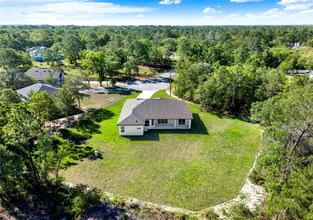 Photo 3 of Single family home for sale at 12107 Hooded Warbler Ct, Brooksville, FL 34614 | MLS# TB8469308 | Listing updated on 2026-08-14