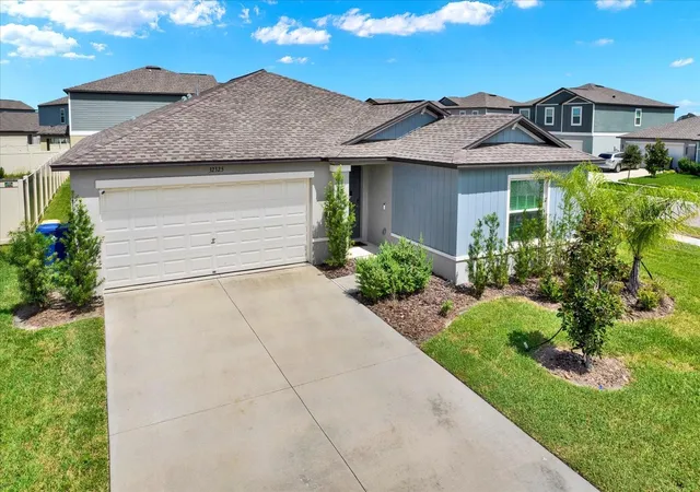 Photo 1 of Single family home for sale at 32325 Wishing Hvn Dr, San Antonio, FL 33576 | MLS# TB8469339 | Listing updated on 2026-09-22