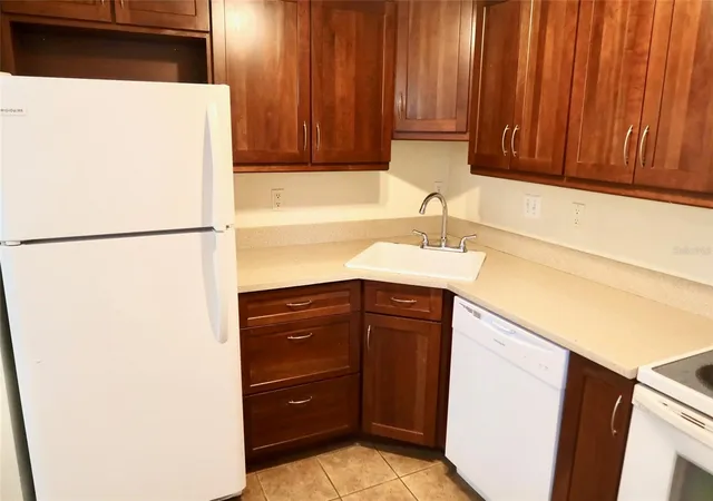 5th image of 2704 Nw 1St Ave, Gainesville, FL 32607 | MLS# GC536965