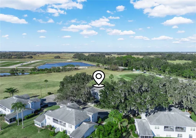 Photo 4 of Condo for sale at 414 Eagle Ridge Dr #414, Davenport, FL 33837 | MLS# S5142580 | Listing updated on 2026-08-20