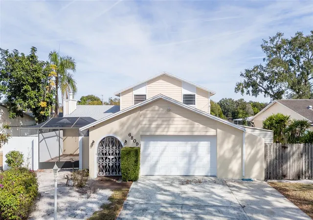 Photo 2 of Single family home for sale at 6809 Twelve Oaks Blvd, Tampa, FL 33634 | MLS# TB8469377 | Listing updated on 2026-09-20