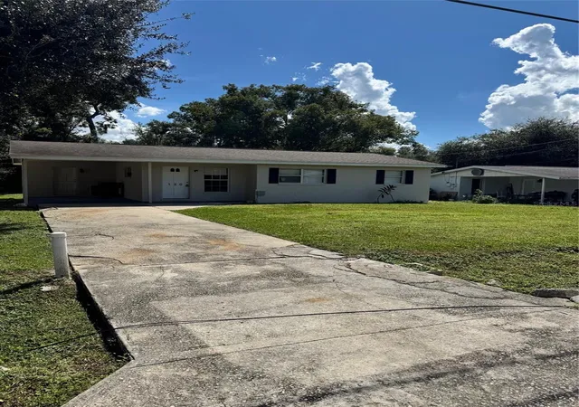 Photo 1 of Single family home for sale at 128 11th Wahneta St W, Winter Haven, FL 33880 | MLS# P4937648 | Listing updated on 2026-09-08