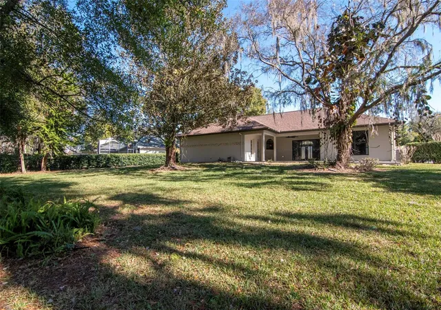4th image of 18306 Pleasant Ridge Pl, Lutz, FL 33548 | MLS# TB8469427