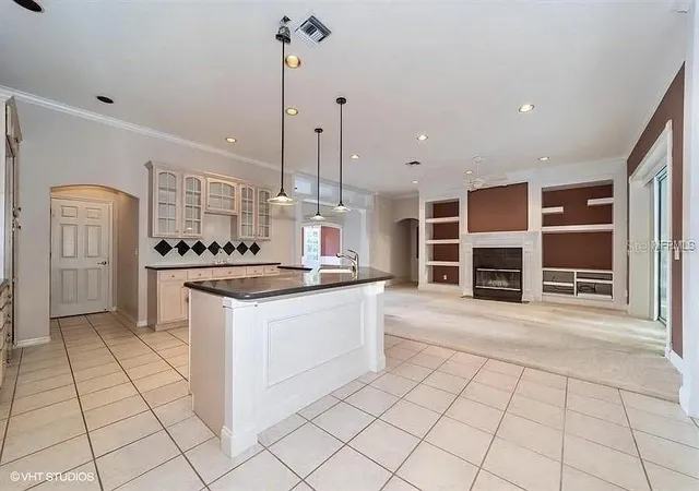 Photo 3 of Single family home for sale at 13200 Whisper Bay Dr, Clermont, FL 34711 | MLS# O6377368 | Listing updated on 2026-01-30