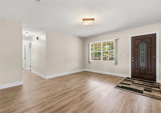 4th image of 9909 Jacaranda Ave, Clermont, FL 34711 | MLS# FC315667
