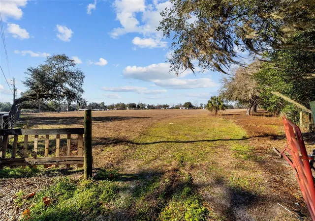 5th image of 4101 Se 110Th St, Belleview, FL 34420 | MLS# OM717556