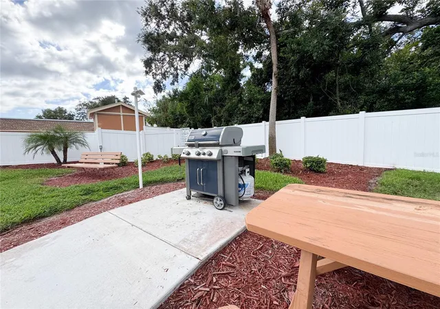 2nd image of 12760 Indian Rocks Rd, LARGO, FL 33774