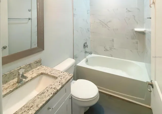 Listing Photo 4 - Condo for sale in building located at 13257 Blytheville Ave, PORT CHARLOTTE, FL 33981
