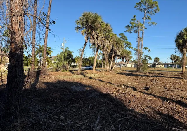 Photo 1 of Land for sale at 2 Pine Valley Pl, Rotonda West, FL 33947 | MLS# D6145876 | Listing updated on 2026-01-30