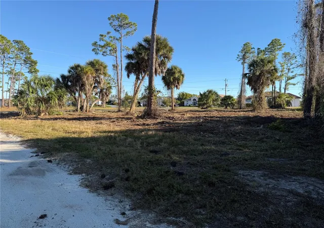 Photo 4 of Land for sale at 2 Pine Valley Pl, Rotonda West, FL 33947 | MLS# D6145876 | Listing updated on 2026-01-30