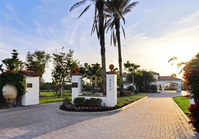 3rd image of 11120 Hacienda Del Mar Blvd, Sarasota, FL 33946