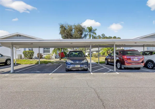 30th image of 301 Andover Pl S #171, Sun City Center, FL 33573 | MLS# TB8469773
