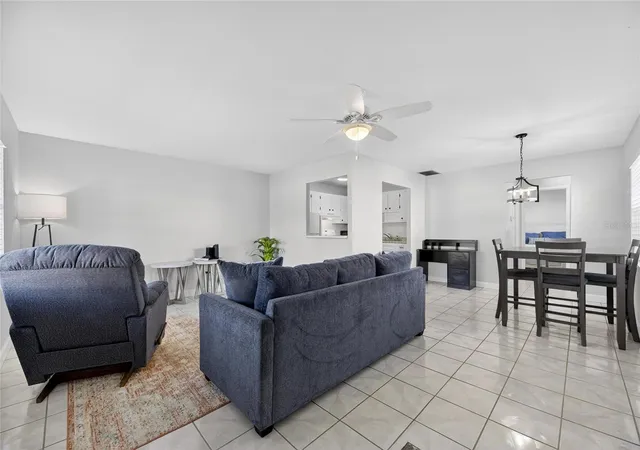 4th image of 301 Andover Pl S #171, Sun City Center, FL 33573 | MLS# TB8469773