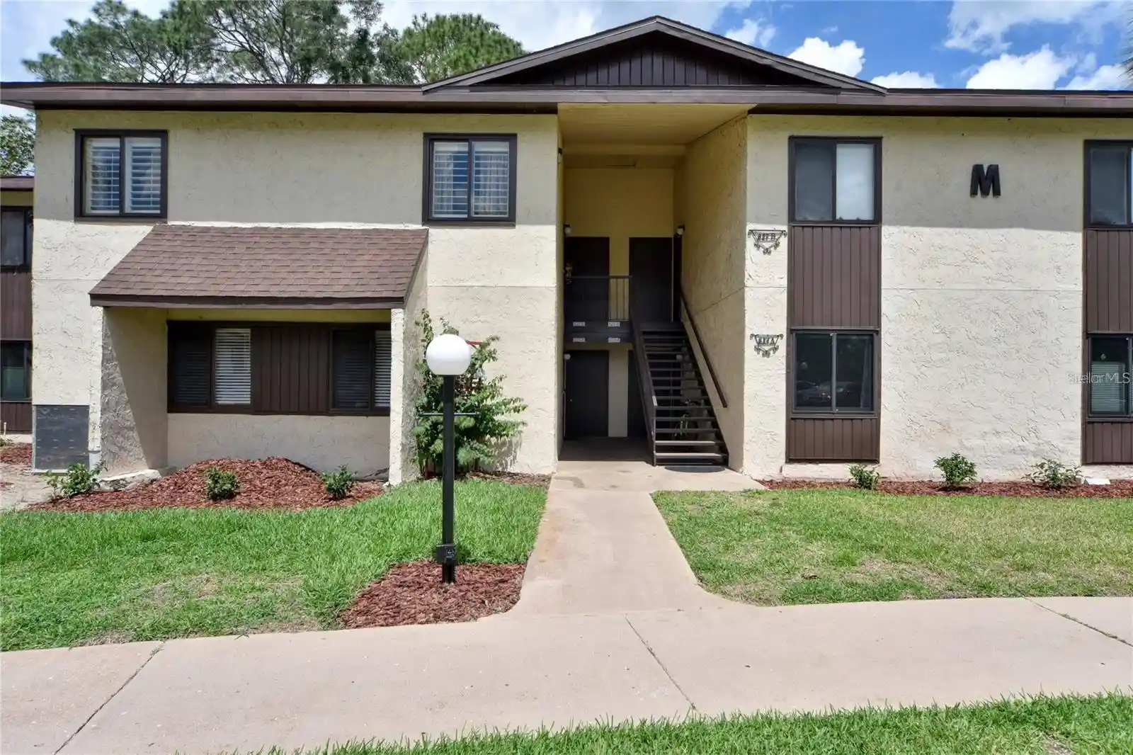 Listing Photo 1 - Condo for sale in 625 Midway Dr located at 625 Midway Dr, OCALA, FL 34472 - Unit 625 Midway Dr