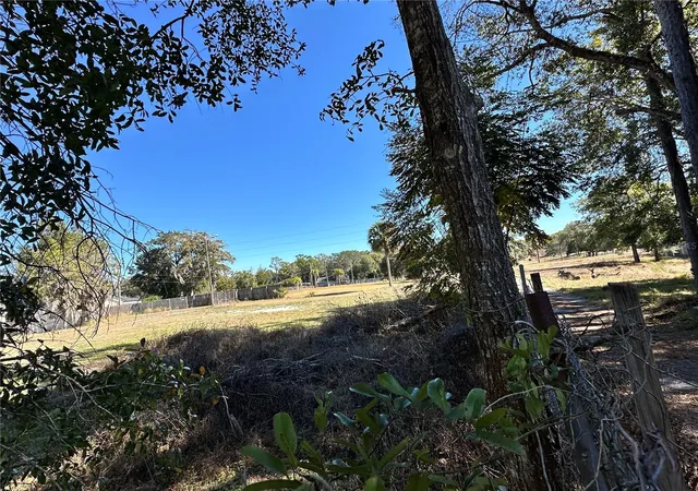 4th image of 750 N Wekiwa Springs Rd, Apopka, FL 32712 | MLS# O6377661