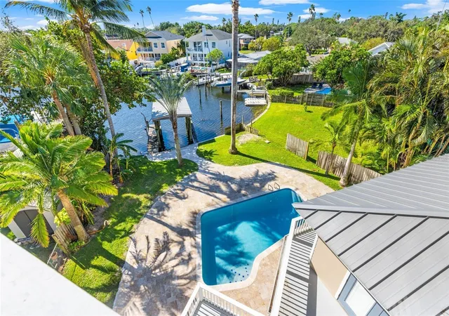 Photo 3 of Single family home for sale at 1902 Arrowhead Dr Ne, Saint Petersburg, FL 33703 | MLS# TB8469860 | Listing updated on 2026-09-17