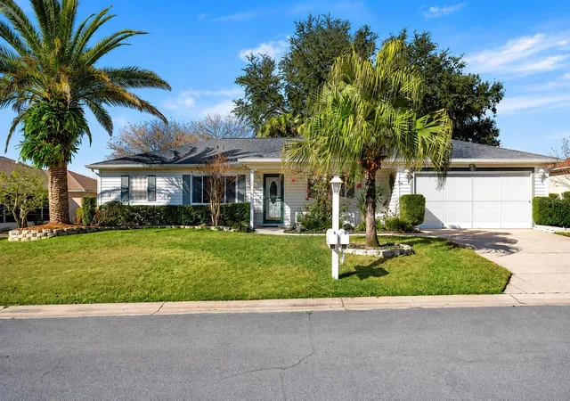 1st image of 13646 Se 91st Ct, Summerfield, FL 34491 | MLS# OM717630