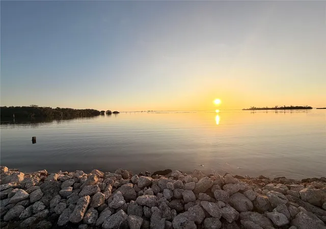 Photo 3 of Land for sale at 2208 Pennsylvania Ave, Bradenton, FL 34207 | MLS# A4680264 | Listing updated on 2026-03-27