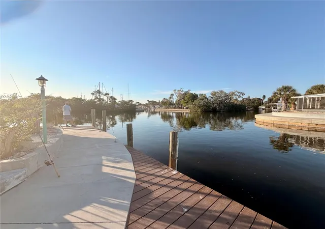 Photo 3 of Land for sale at 2208 Pennsylvania Ave, Bradenton, FL 34207 | MLS# A4680264 | Listing updated on 2026-03-27