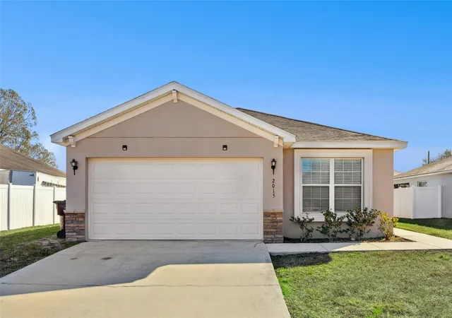 Homes for sale in St Cloud, FL | 2015 Orange Ave, St Cloud, FL 34769 | MLS# G5107398