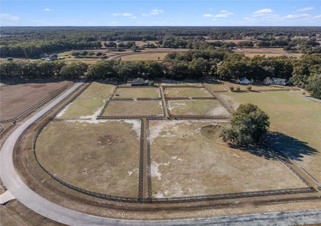 5th image of 15995 Nw 10Th Cir, Citra, FL 32113 | MLS# G5107400