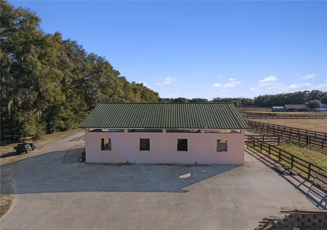 73rd image of 15995 Nw 10th Cir, Citra, FL 32113 | MLS# G5107400