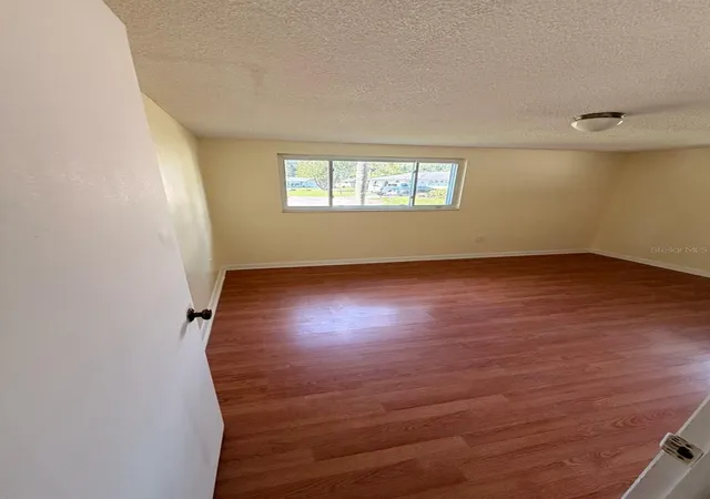 Photo 4 of Single family home for sale at 7235 Redbud Ct, New Port Richey, FL 34653 | MLS# TB8469969 | Listing updated on 2026-09-24