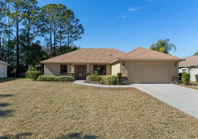 Photo 1 of Single family home for sale at 2388 N Brentwood Cir, LECANTO, FL 34461 | MLS# W7882514 | Listing updated on 2026-09-30