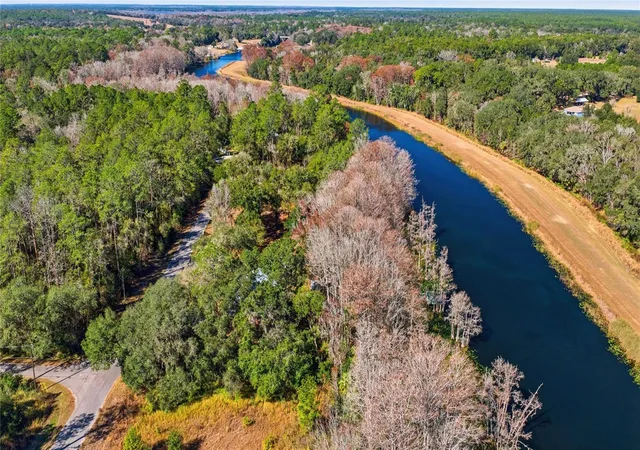 65th image of 351 Sequoia Dr, Ocklawaha, FL 32179 | MLS# OM717657