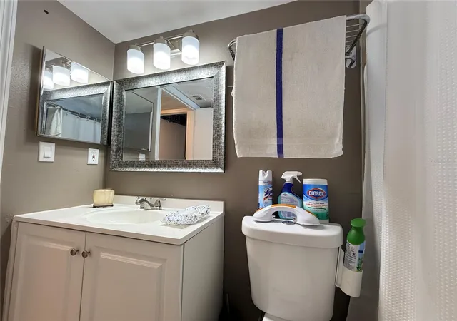 Homes for sale in Kissimmee, FL | 2725 N Poinciana Boulevard, Kissimmee, FL 34746 | Houzeo