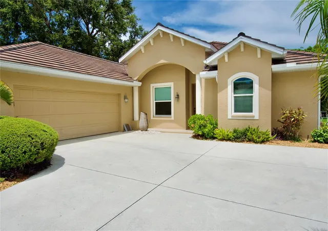 Homes for sale in Osprey, FL | 472 Park Trace Blvd, Osprey, FL 34229 | MLS# A4680326