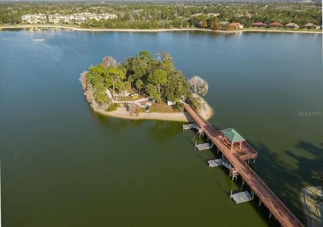 5th image of 6515 Moorings Pt Cir, LAKEWOOD RANCH, FL 34202